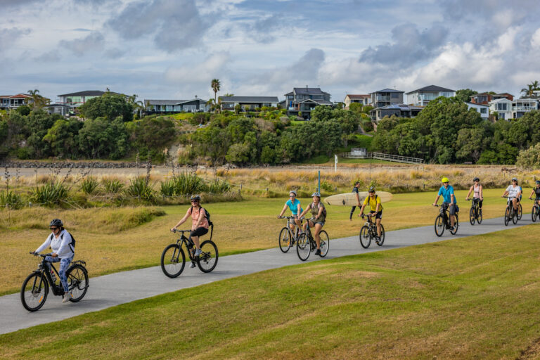 Got To Get Out / Auckland Tranpsport, Get Out and Explore Auckland series